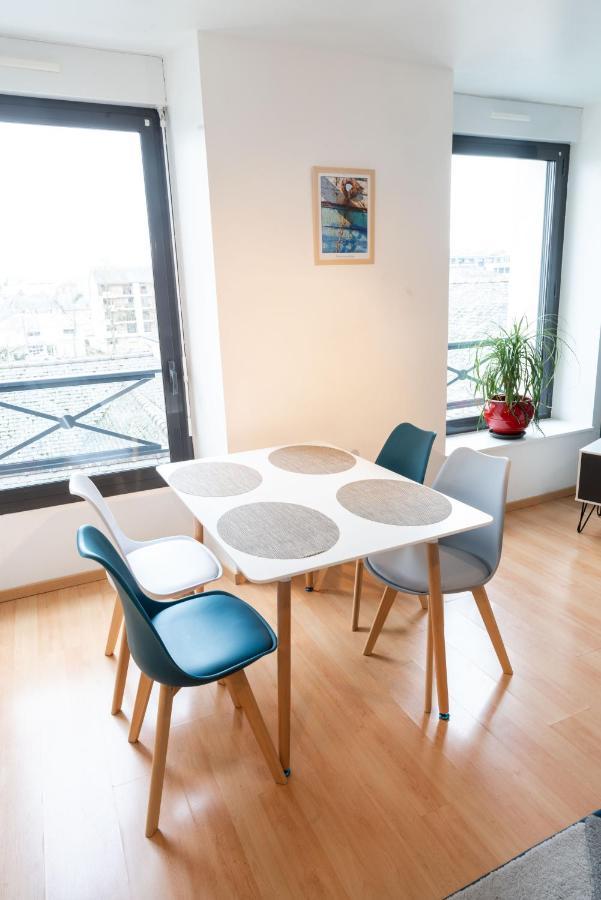 Appartement Rien Que Pour Vous Proche Centre Ville Laval  Exterior photo